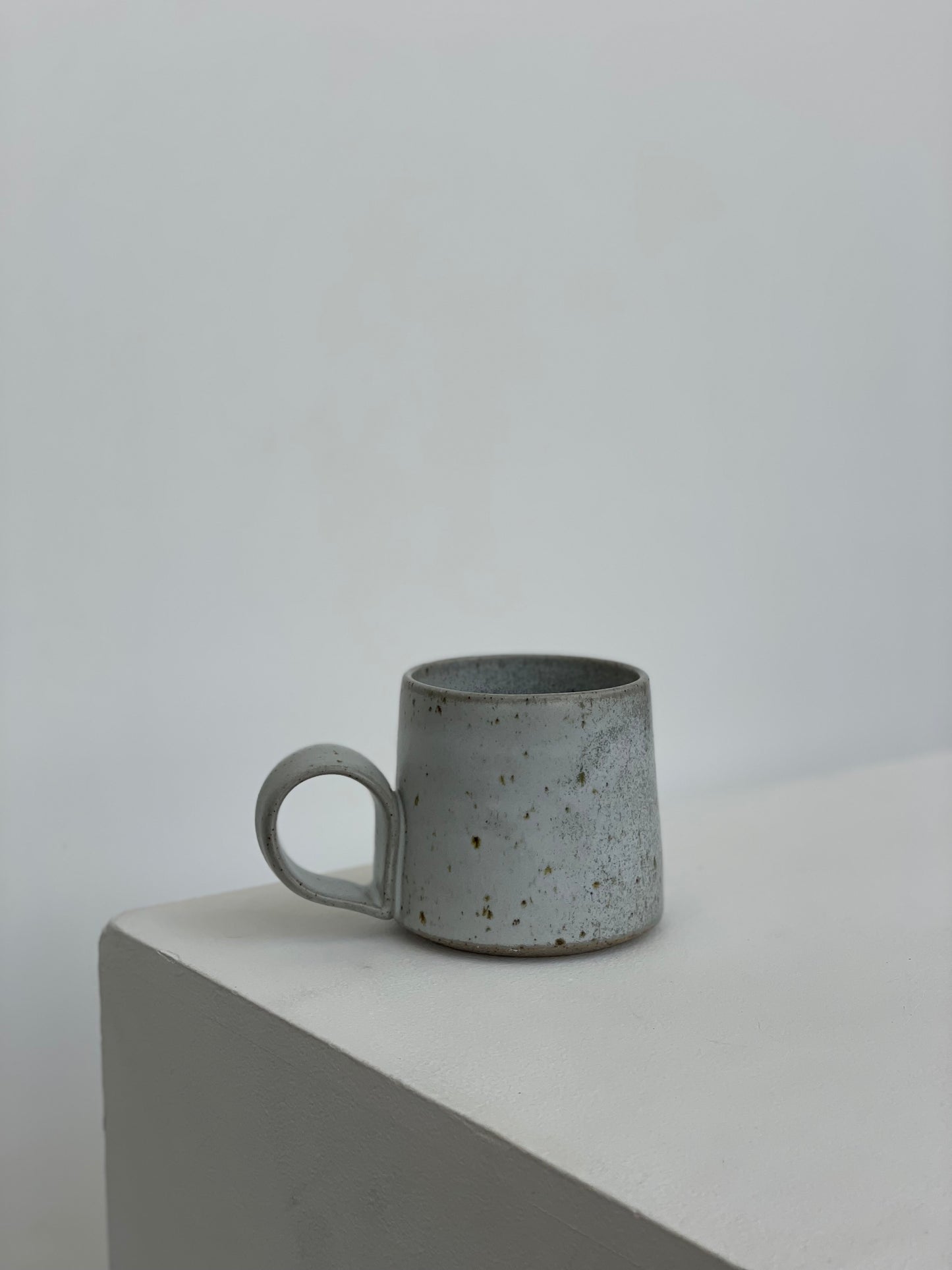 Large Loop Handled Mug - Speckled White