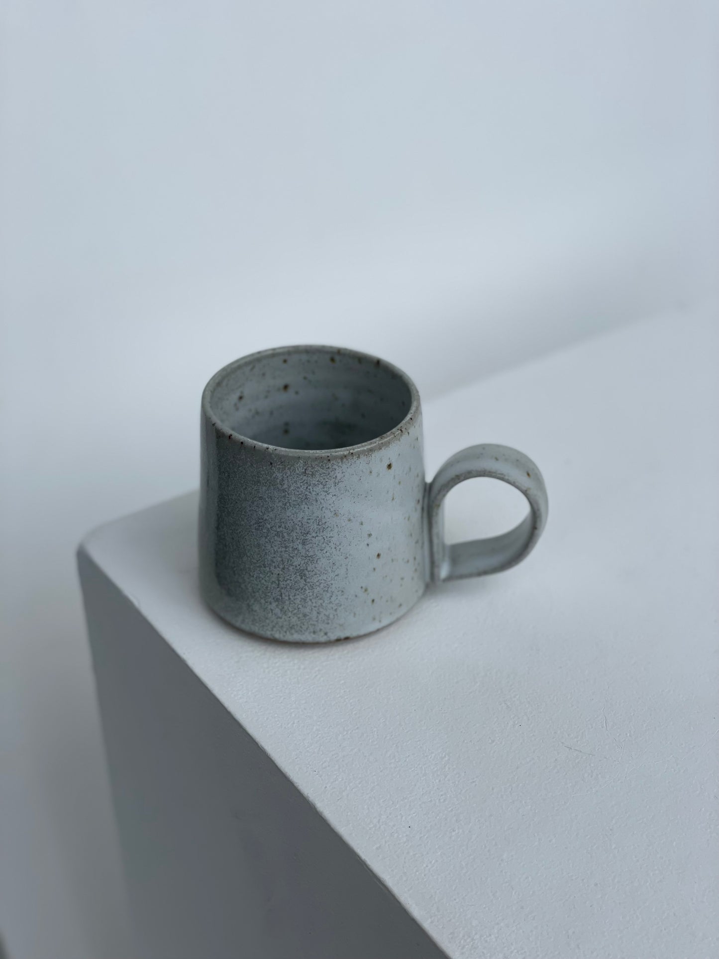 Large Loop Handled Mug - Speckled White